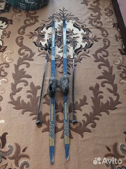 Беговые лыжи