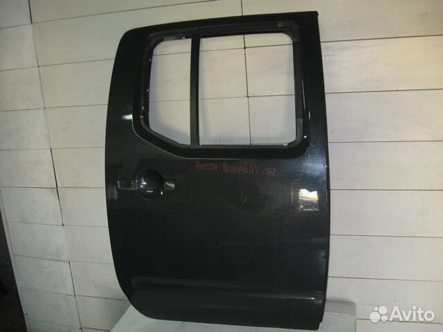 Дверь задняя правая Ниссан Навара D40