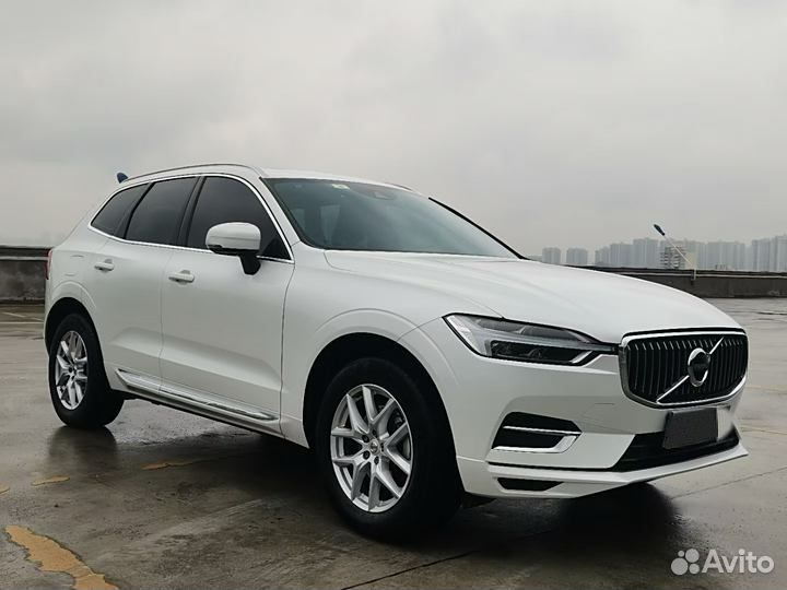 Volvo XC60 2.0 AT, 2021, 30 000 км