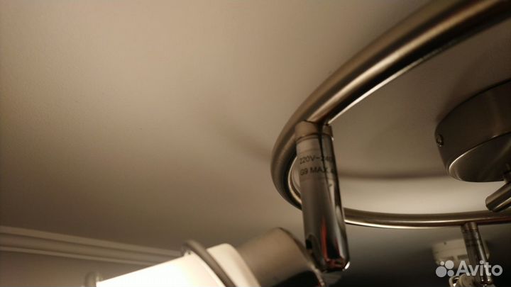 Светильник потолочный