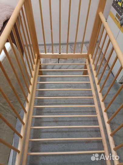 Детская кровать с матрасом