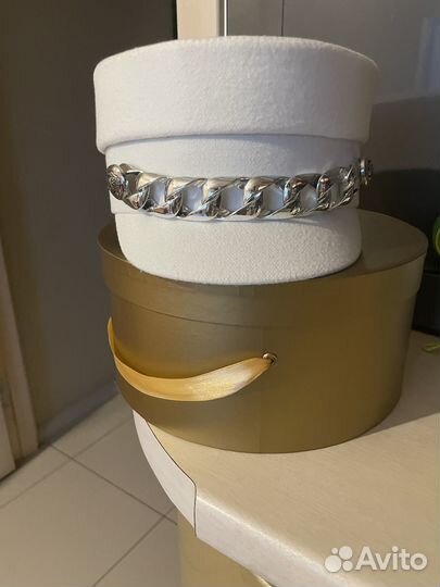 Фуражка женская с цепью