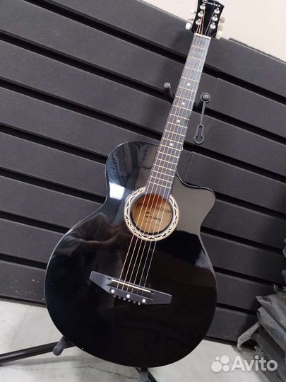 Новая Акустическая черная гитара (с анкером)