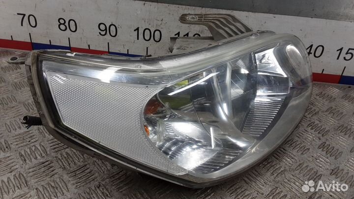 Фара правая Chevrolet Aveo T200 2008