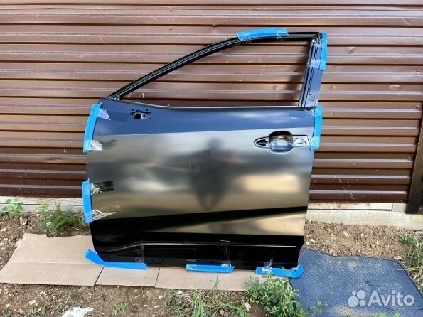 Toyota Rav 4 передняя левая дверь