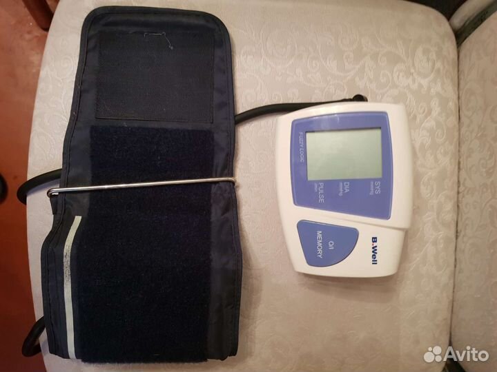 Измеритель артериального давления и пульса