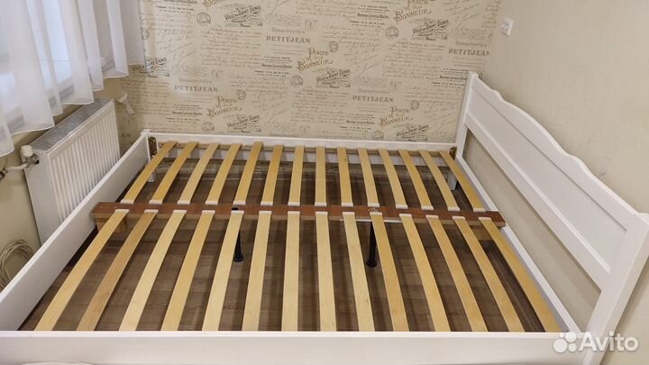 Кровать двухспальная