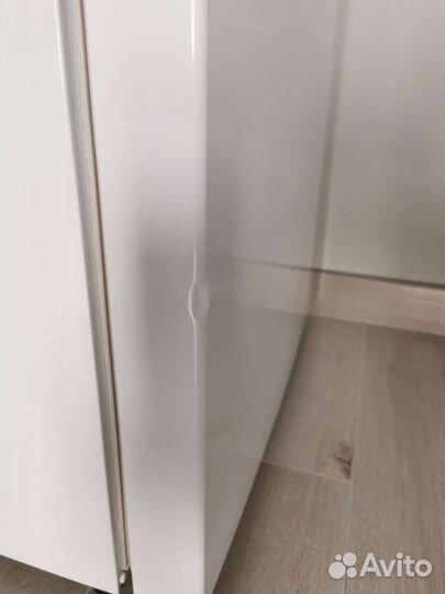 Холодильник новый Hisense 180 см