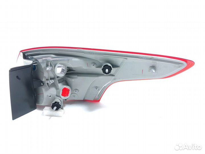 Фонарь левый задний в крыло Ford Focus 3 рест