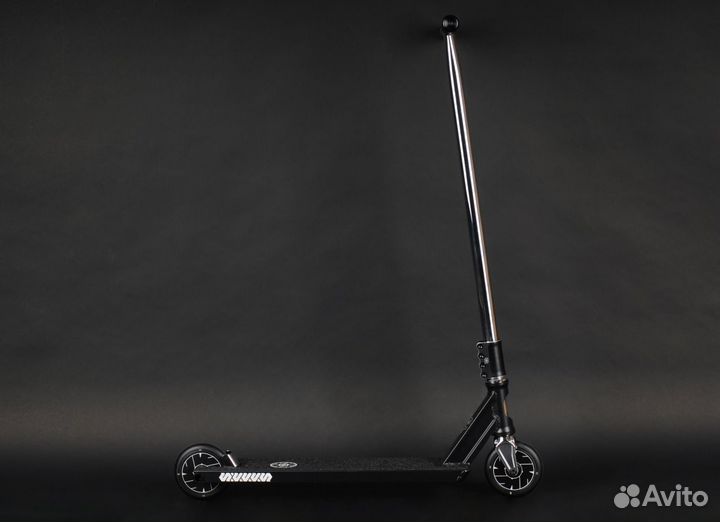 Самокат skip Blade (2022) черный-хром Ana2