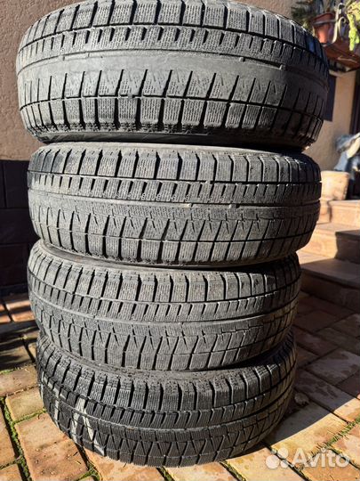 Bridgestone Blizzak Revo GZ 185/60 R15 84S