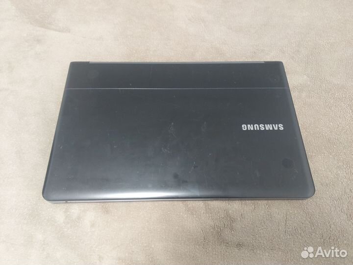 Ноутбук Samsung RC710