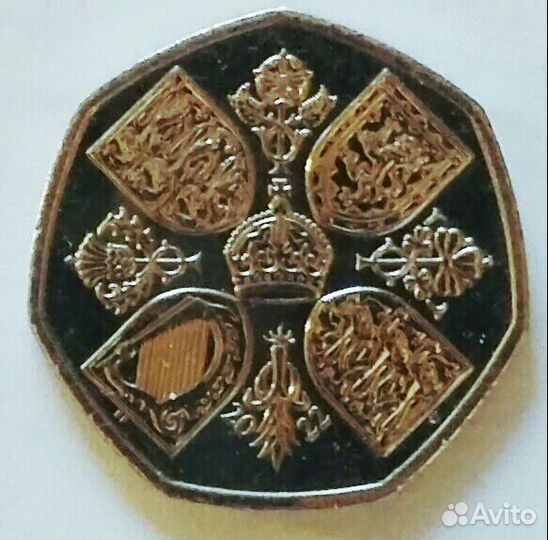 Новейшая монетка 50 пенсов с королём Карлом