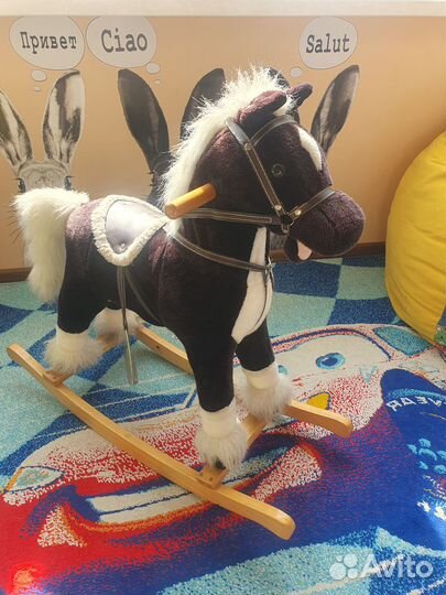 Детская лошадка качалка