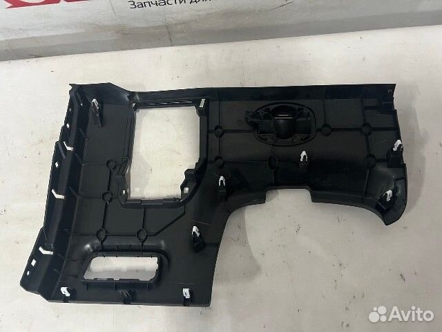 Накладка торпедо подрулевая 5306400AKZ0YA Haval M6