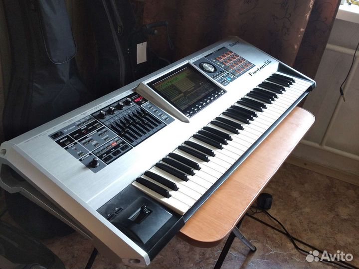 Roland fantom g6
