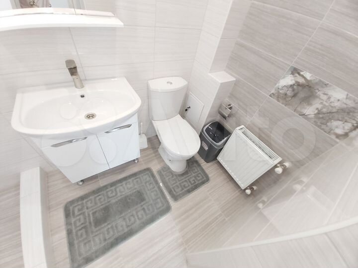 Комната 24 м² в 1-к., 1/2 эт.