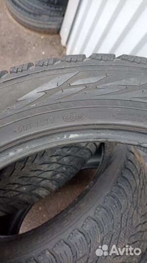 Nokian Tyres Hakkapeliitta R3 SUV 275/45 R20