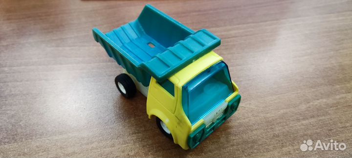 Машинка СССР. Редкая. Самосвал с клеймом и ценой