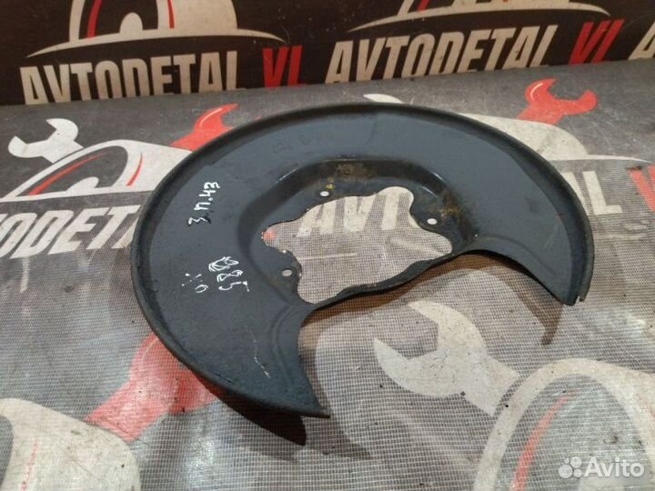 Пыльник тормозного диска Honda Civic 8 4D седан