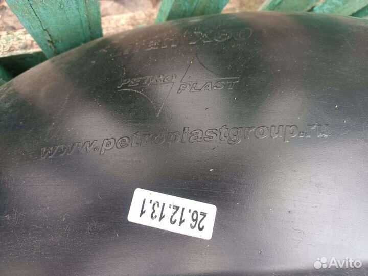 Подкрылки локеры