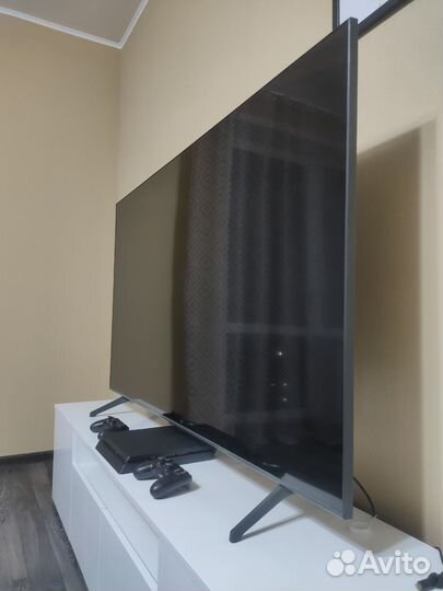 Телевизор Samsung UE65TU7090U