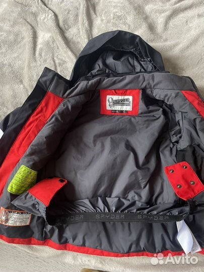 Spyder куртка и шлем горнолыжный Salomon