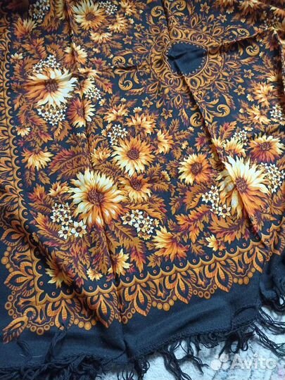 Павловопосадский платок новый