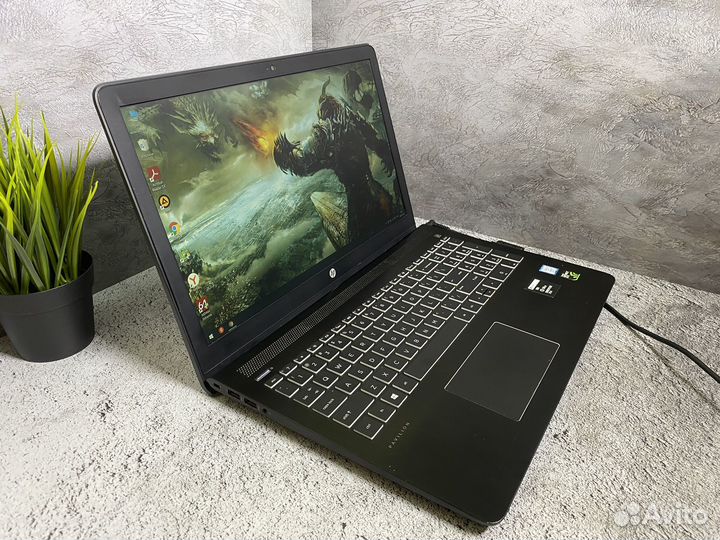 Игровой ноутбук HP i7/GTX 1050/Full HD/SSD