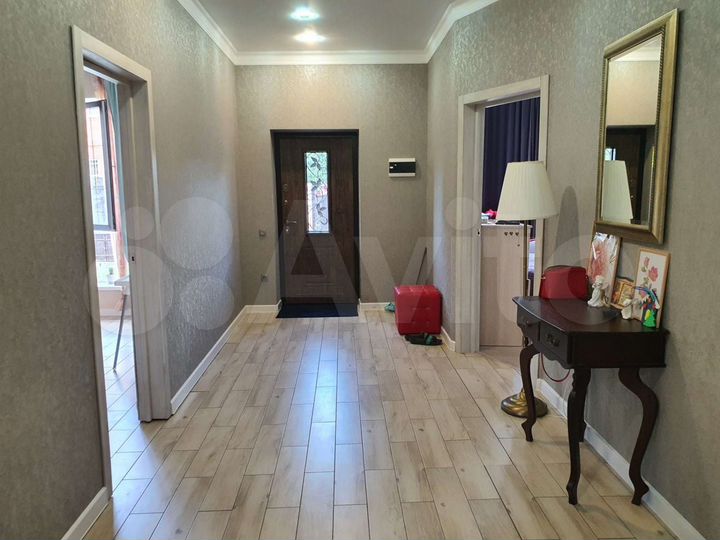 Дом 106 м² на участке 4 сот.