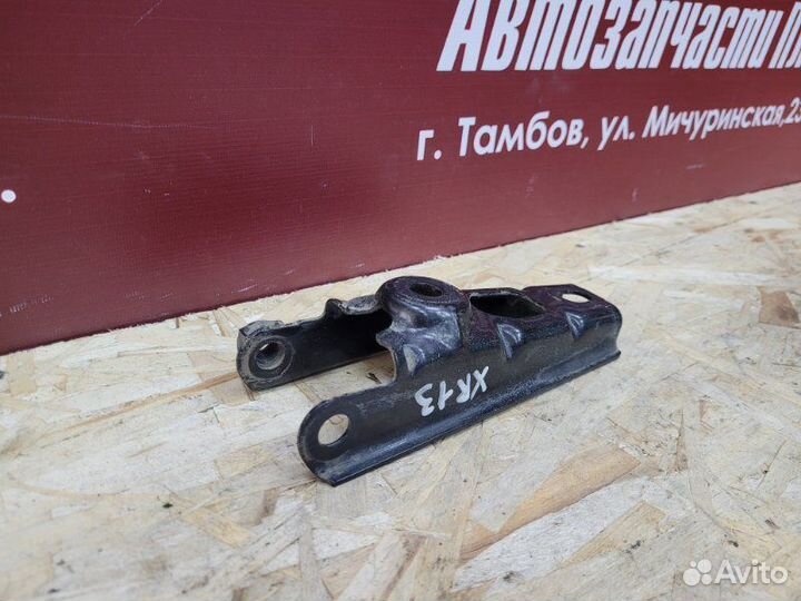 Кронштейн опоры двигателя LADA X-Ray Cross