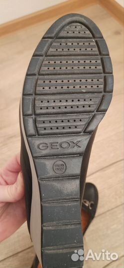 Туфли на танкетке Geox 39