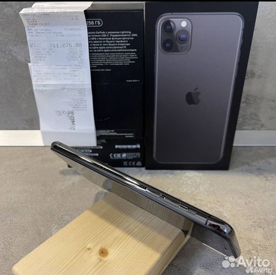 iPhone 11 Pro Max, 256 ГБ