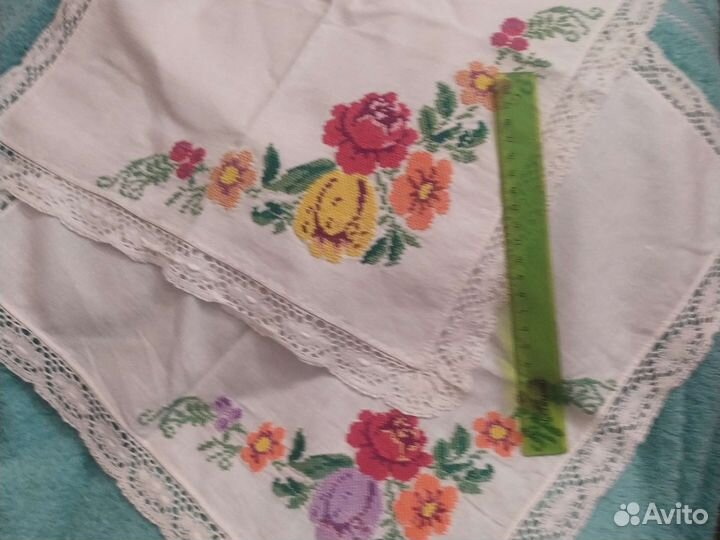 Салфетки ручная вышивка 3шт и из льна СССР 6шт