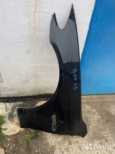 Продам переднее левое крыло на BMW F10 цвет Schwar