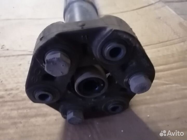 Карданный вал