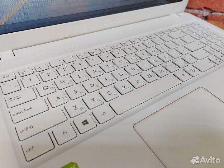 Игровой ноутбук Asus с дискретной видео и i5