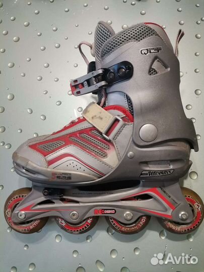 Роликовые коньки,ролики Re-action