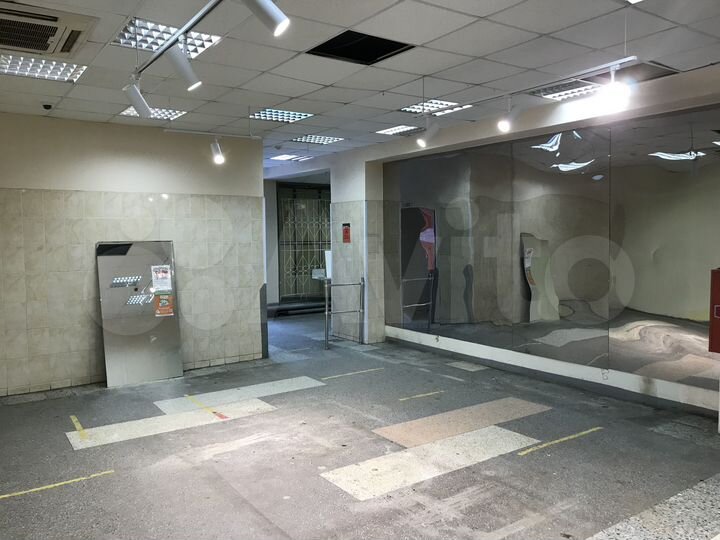 Торговая площадь, 595 м²