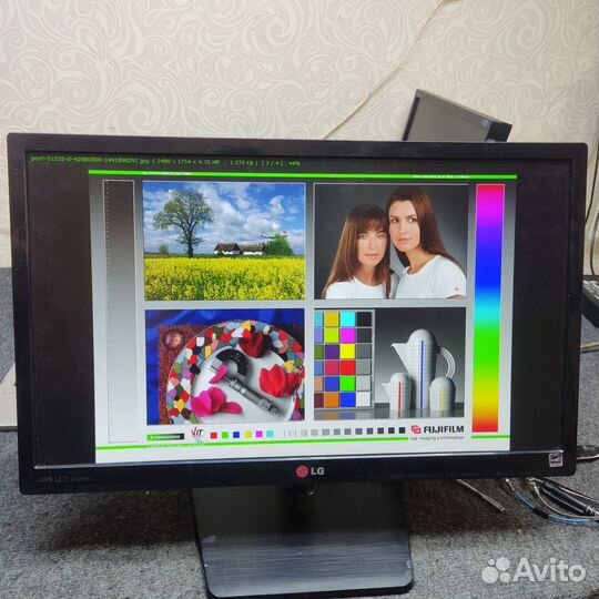 Монитор lg 22mp55