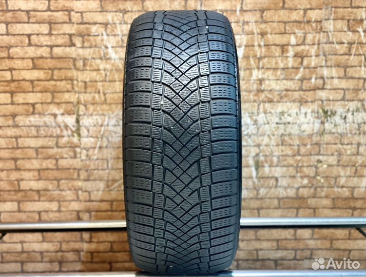 Pirelli Ice Zero FR 255/50 R19