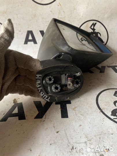 Зеркало боковое правое Hyundai Tiburon