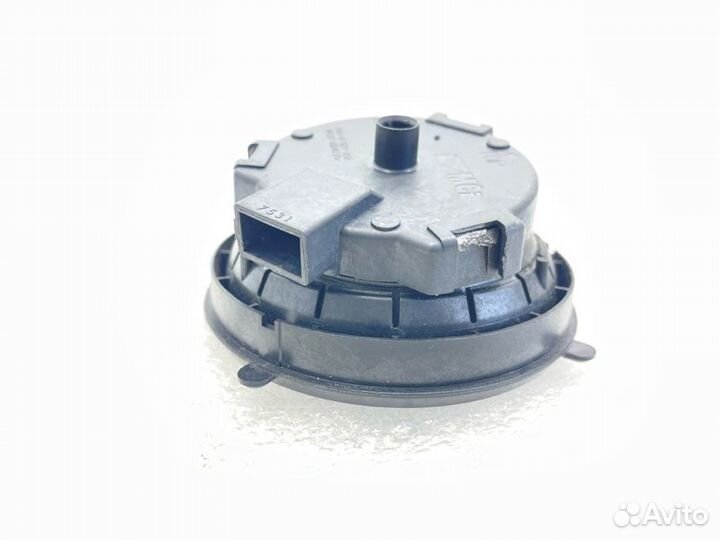 Мотор зеркала правый Audi A6 C7 2018