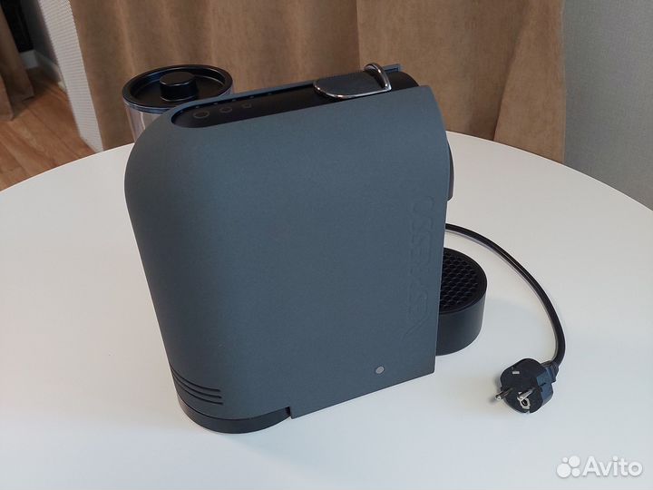 Капсульная кофемашина delonghi nespresso кофеварка