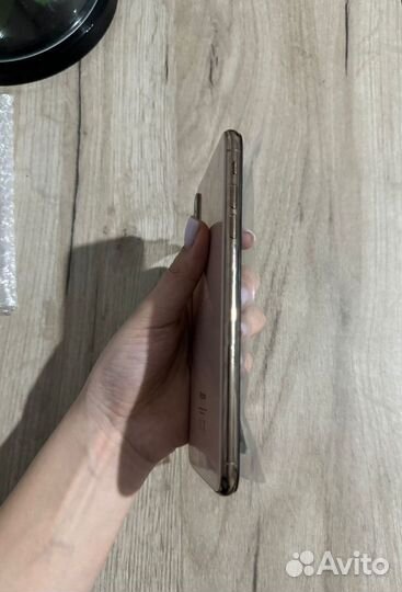 iPhone Xs Max, 64 ГБ