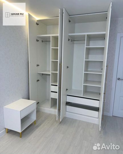 Шкаф купе современный