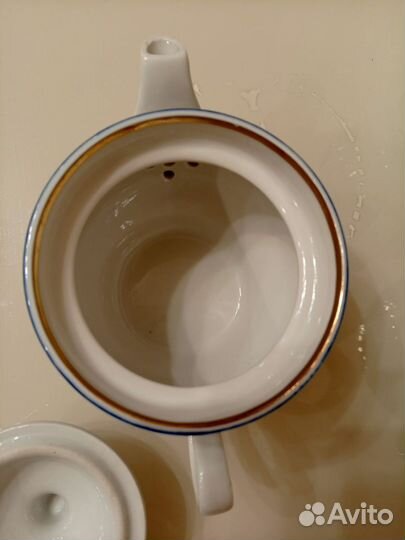 Фарфоровый чайный набор