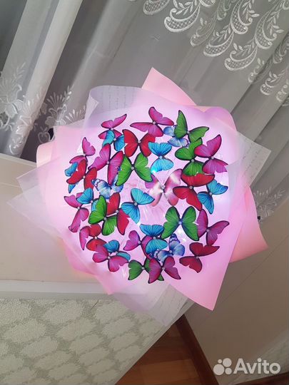 Букет -светильник из бабочек