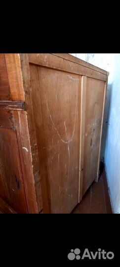 Комод деревянный старинный. Доставка авито