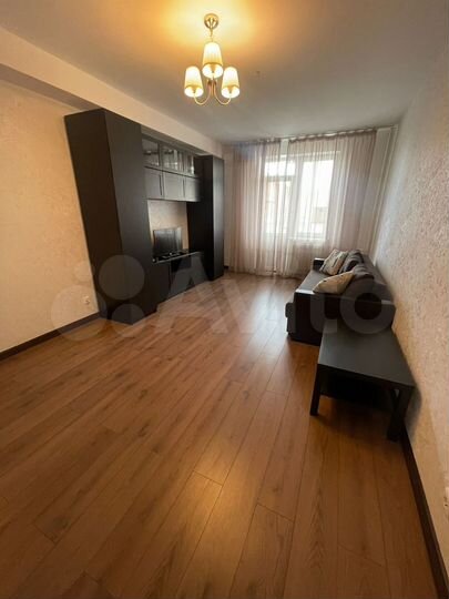 2-к. квартира, 60 м², 2/7 эт.